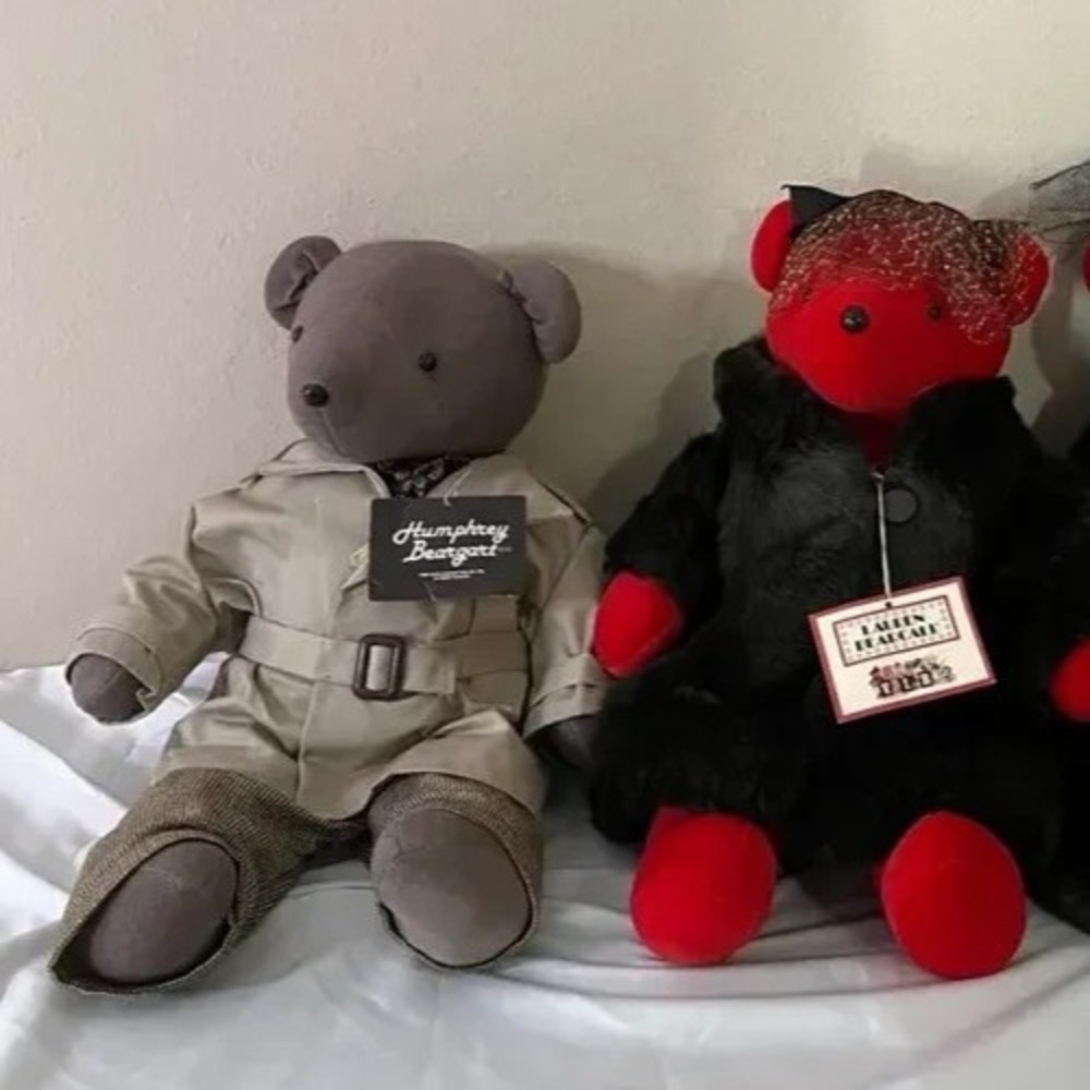 Humphrey Beargart & Lauren Bearcall, North American Bear Company 1983